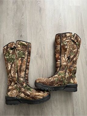 She Camo Insulated Hunting Boots - Realtree Style Women’s Sz 8